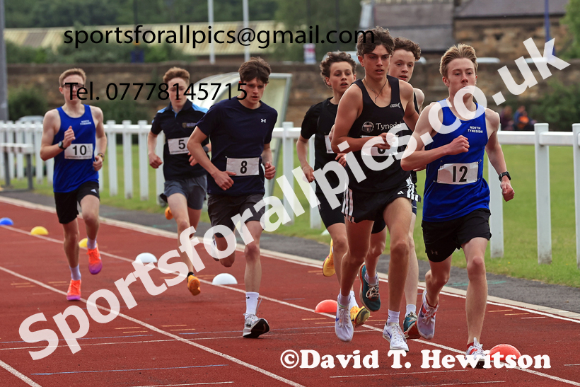 Middle Distance, 2026 Northumberland Schools Track and Field, Wentworth, Hexhan. Photo: David T. Hewitson/Sports for All Pics